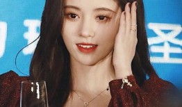 鞠婧祎爆料最新动态图片,揭秘女神日常瞬间！”